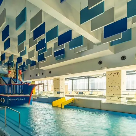 Hotel Aquacity Mountain View