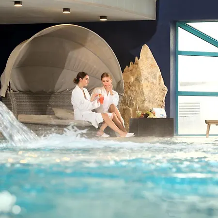 Aquacity Mountain View Hotel Poprad