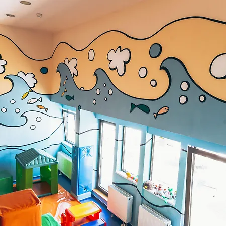 Aquacity Mountain View 4*