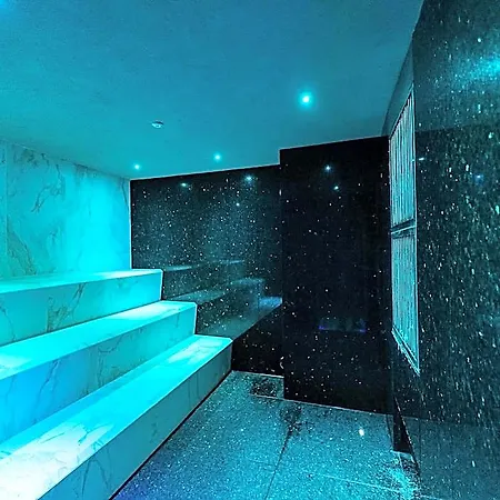 Aquacity Mountain View מלון 4*