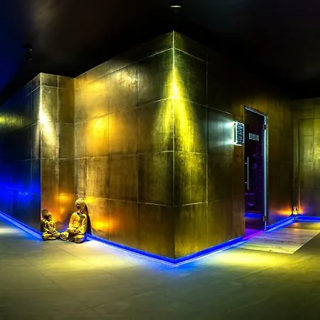 Aquacity Mountain View ポプラト