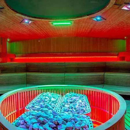 Aquacity Mountain View ポプラト