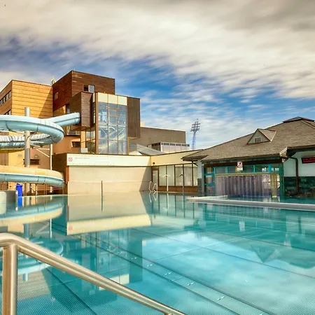 Aquacity Mountain View ホテル ポプラト