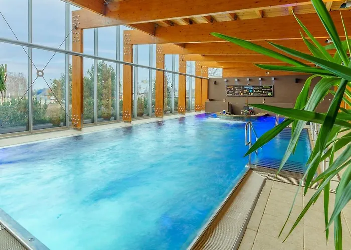 Aquacity Mountain View Hotel